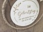 Preview: Holzschild mit Jute-Hoop "Geburtstag 1" mit individueller Gravur Preview: Holzschild mit Jute-Hoop "Geburtstag 1" mit individueller Gravur