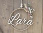 Preview: Namensschild "Lara" aus Holz mit Jute-Hoop und Trockenblumen