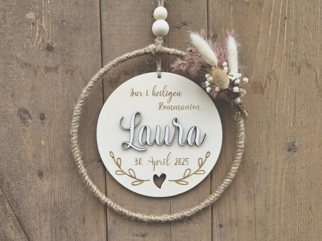 Holzschild mit Jute-Hoop "Kommunion / Konfirmation 1" mit individueller Gravur
