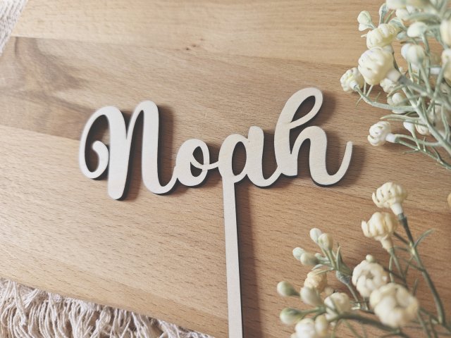 Preview: Cake Topper Schriftzug "beliebiger Text, Schriftart 2" Lasercut aus Holz