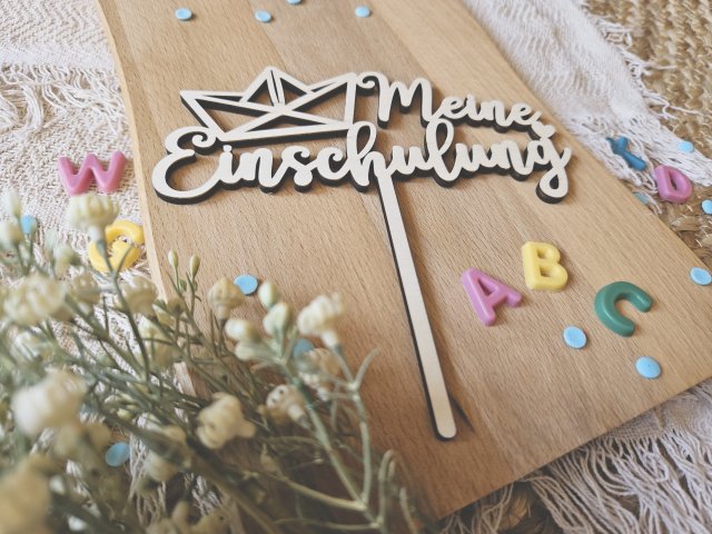 Preview: Cake Topper Schriftzug "Einschulung / Schulkind 2" Lasercut
