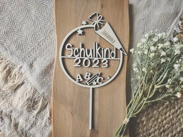 Cake Topper Schriftzug "Einschulung / Schulkind 5" Lasercut mit Gravur