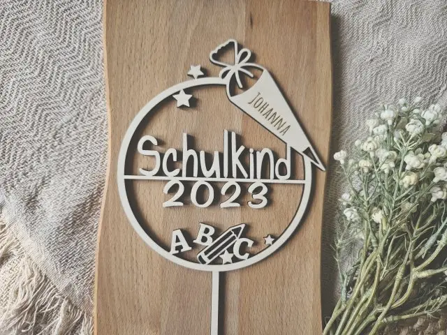 Cake Topper Schriftzug "Einschulung / Schulkind 5" Lasercut mit Gravur