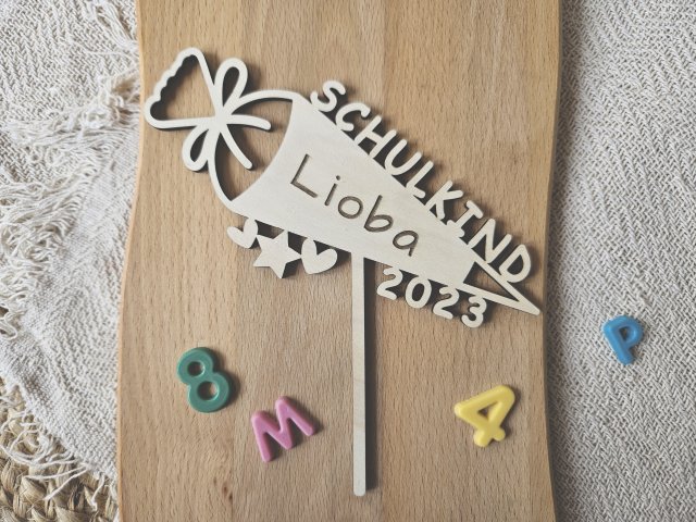Preview: Cake Topper Schriftzug "Einschulung / Schulkind 7" Lasercut mit Gravur