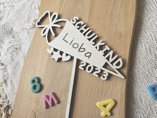 Preview: Cake Topper Schriftzug "Einschulung / Schulkind 7" Lasercut mit Gravur
