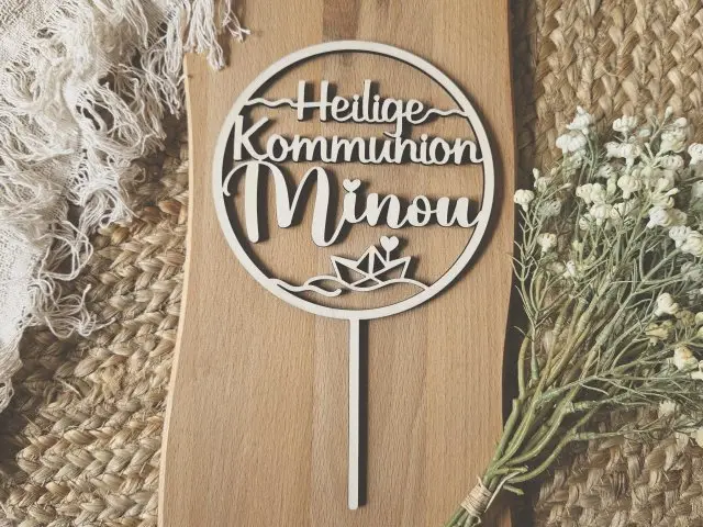 Cake Topper Schriftzug "Kommunion 4" Lasercut aus Holz