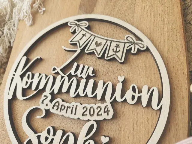 Cake Topper Schriftzug "Kommunion 2" Lasercut aus Holz