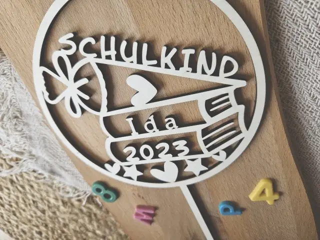 Cake Topper Schriftzug "Einschulung / Schulkind 6" Lasercut mit Gravur