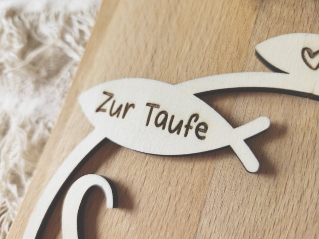 Preview: Cake Topper Schriftzug "Taufe 4" Lasercut aus Holz