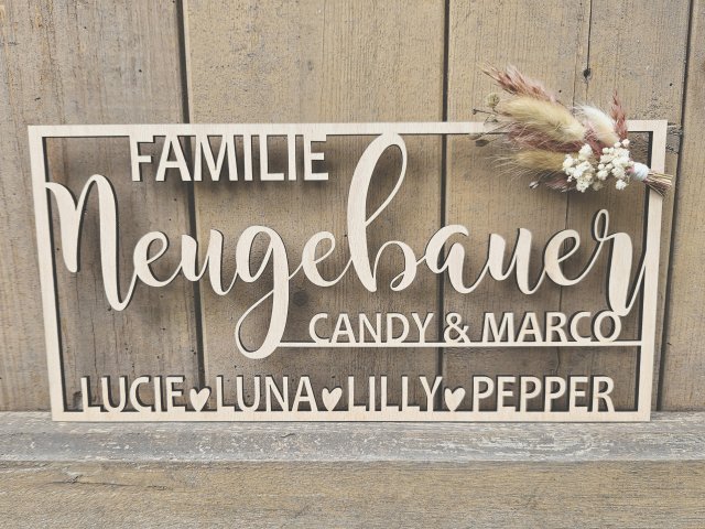 Preview: Familienschild mit individuellen Namen "Familie 3"