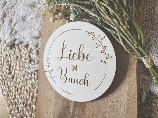 Preview: Holzschild "Geburt 6" mit individueller Gravur aus Holz