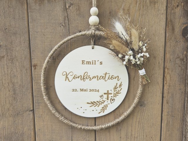 Holzschild mit Jute-Hoop "Kommunion / Konfirmation 4" mit individueller Gravur