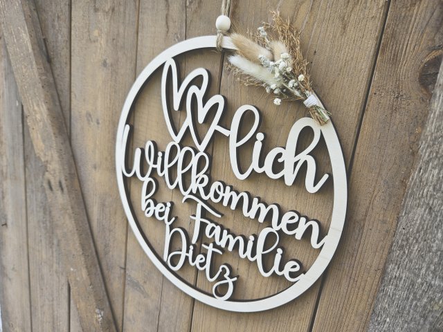 Lasercut Hoop "Willkommen 6" mit individuellem Laserschnitt