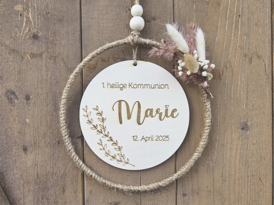 Holzschild mit Jute-Hoop "Kommunion / Konfirmation 2" mit individueller Gravur Holzschild mit Jute-Hoop "Kommunion / Konfirmation 2" mit individueller Gravur