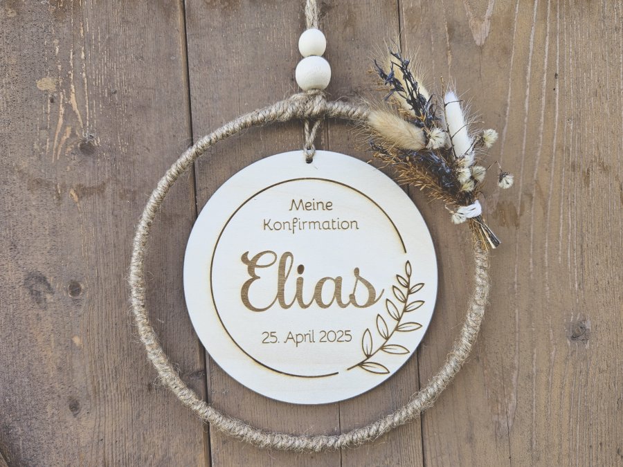 Holzschild mit Jute-Hoop "Kommunion / Konfirmation 3" mit individueller Gravur Holzschild mit Jute-Hoop "Kommunion / Konfirmation 3" mit individueller Gravur