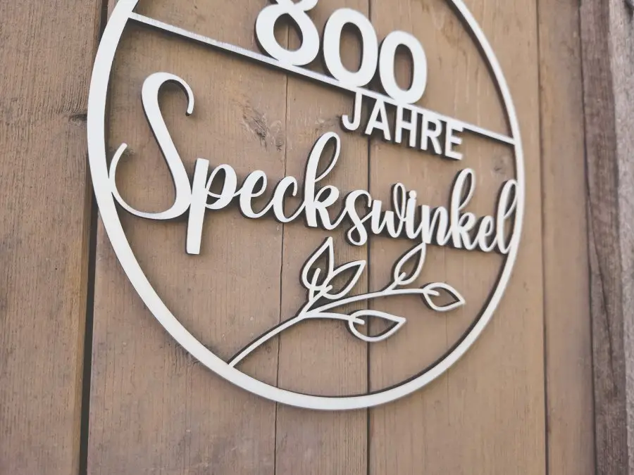 "800 Jahre Speckswinkel" Holzschnitt Lasercut 1