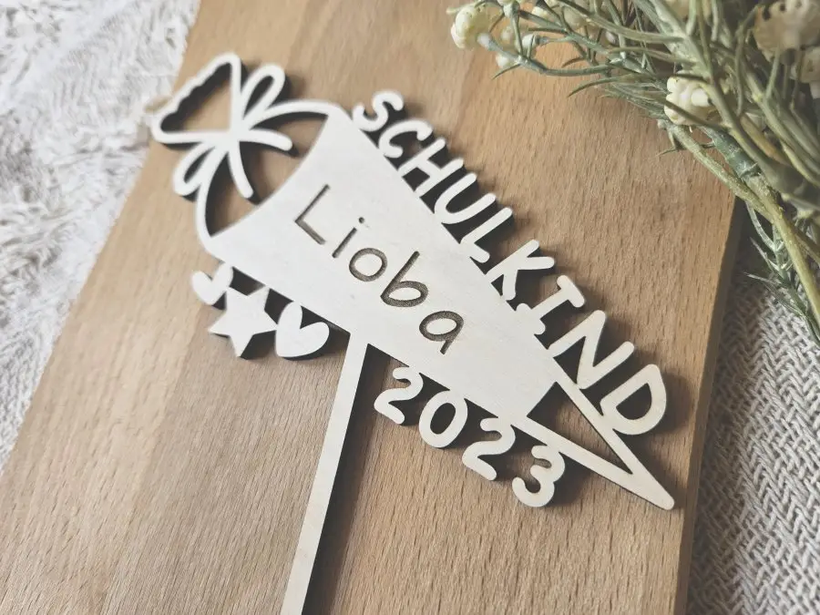 Cake Topper Schriftzug "Einschulung / Schulkind 7" Lasercut mit Gravur