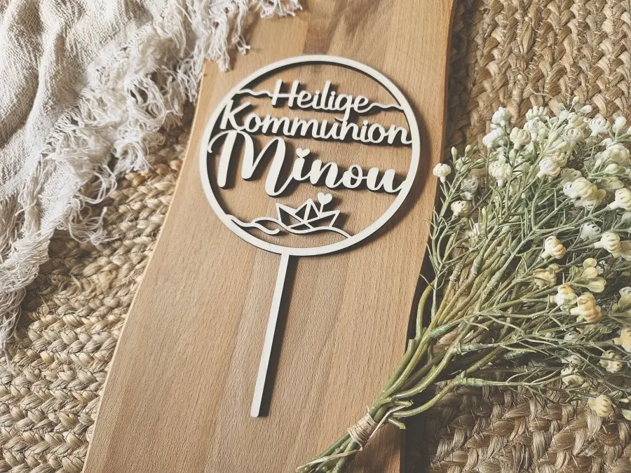 Cake Topper Schriftzug "Kommunion 4" Lasercut aus Holz