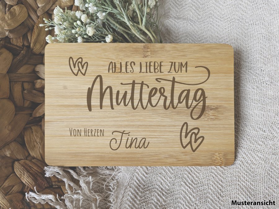 Frühstücksbrettchen "Muttertag1" aus Bambusholz - personalisiert mit Namen Frühstücksbrettchen "Muttertag1" aus Bambusholz - personalisiert mit Namen