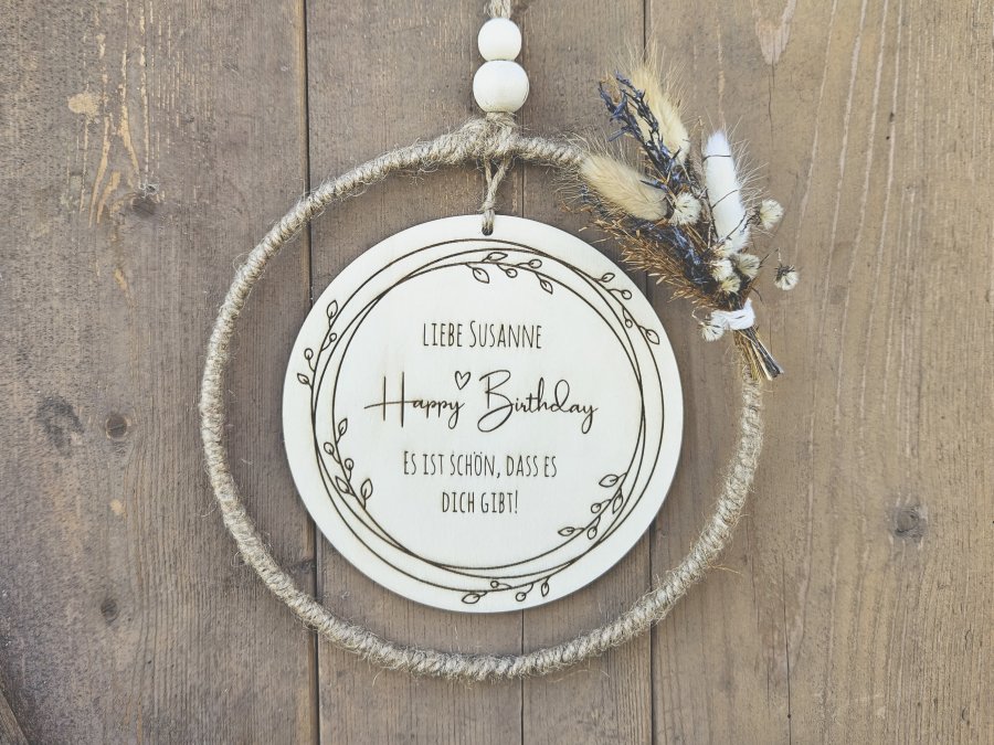 Holzschild mit Jute-Hoop "Happy Birthday 1" mit individueller Gravur