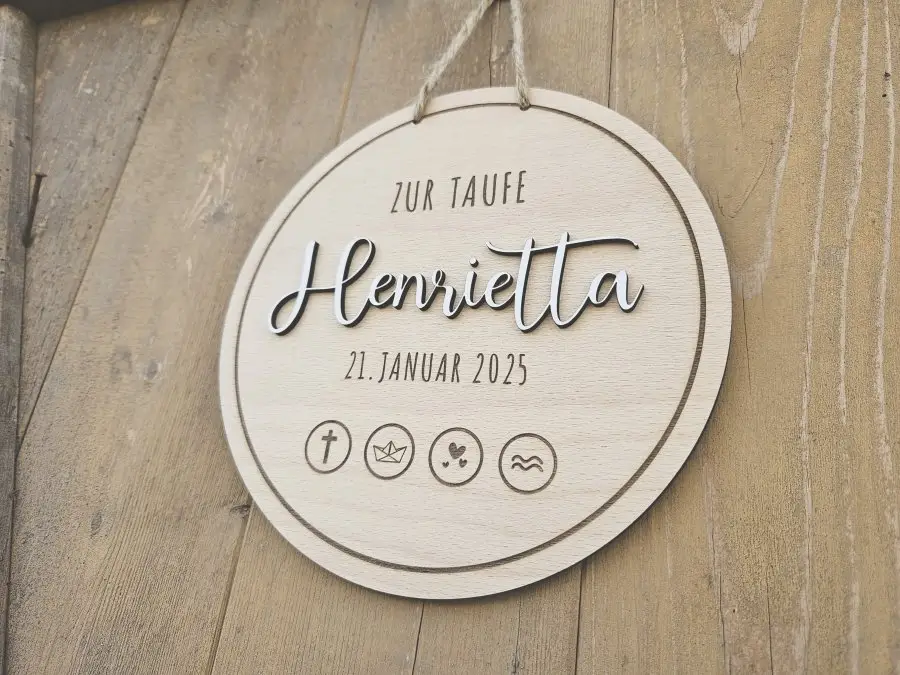 Holzschild "Taufe / Kommunion / Konfirmation 2" mit individueller Gravur und 3D Schriftzug