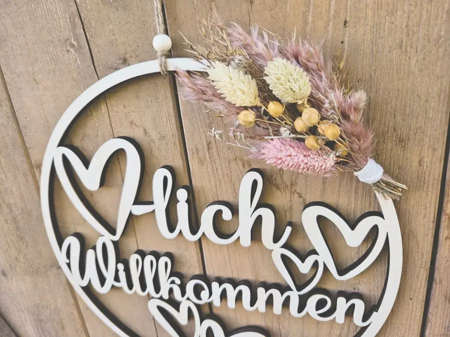 Lasercut Hoop "Willkommen 4" mit individuellem Laserschnitt