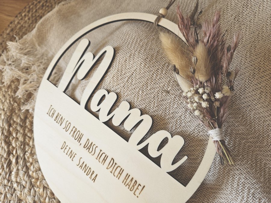 Lasercut Hoop "Mama 1" mit individuellem Laserschnitt