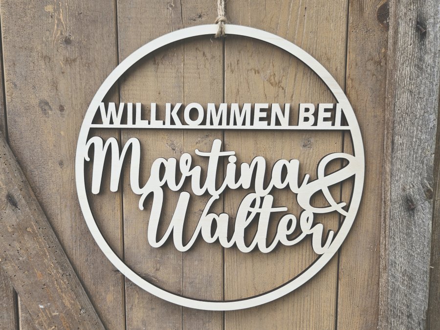 Lasercut Hoop "Willkommen 1" mit individuellem Laserschnitt