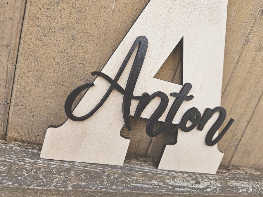 Namensschild Schriftzug Lasercut "Anton" mit großem Buchstaben