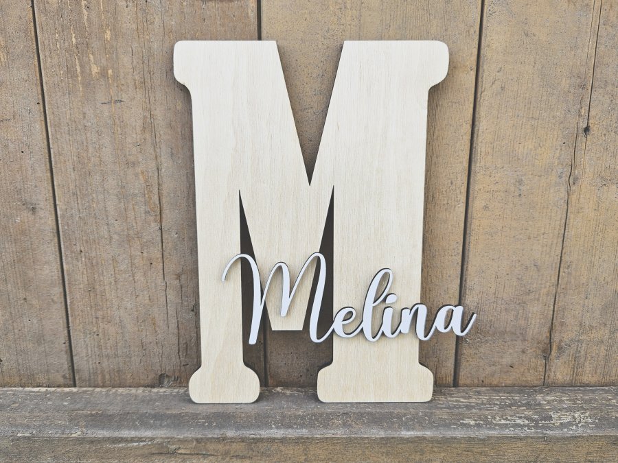 Namensschild Schriftzug Lasercut "Melina" mit großem Buchstaben